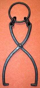 Civil War; Union.artillery.gear- tongs............jpg