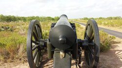 Civil War; Union.artillery.18-pdr.siege.gun.[either.Model.1840.or.1845]...jpg