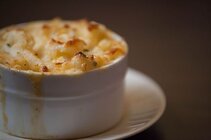 512px-Shepherd%27s_Pie_%288227698373%29.jpg
