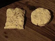 rmy_and_Navy_hard_tack.jpg?utm_source=en.wikipedia.webp