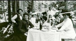 picnic2.JPG picnic2.JPG