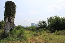 800px-Bellfonte,_Alabama-_The_Chimney_of_the_Local_Inn.JPG